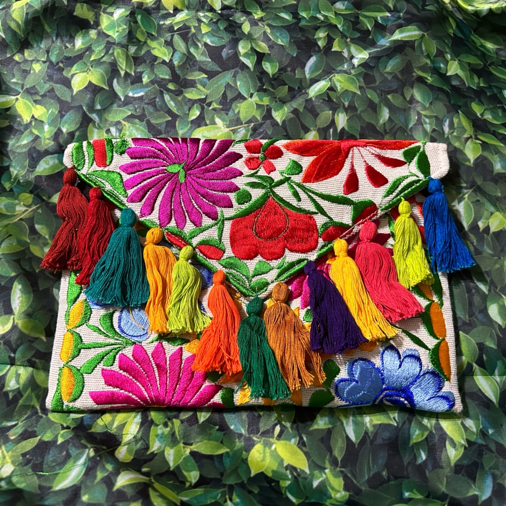 Mexican Floral Embroidered Crossbody/Clutch